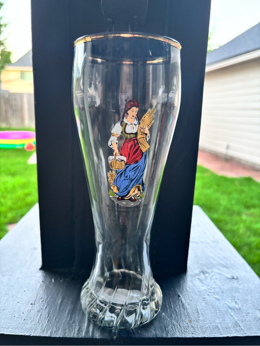 Decorative Wheat Maiden Pilsner Glass with Gold Rim